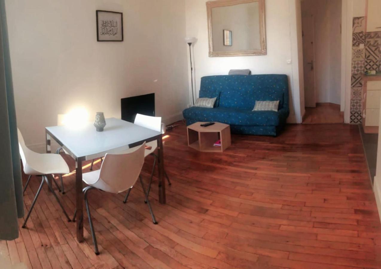 Appartement De Charme Avec Parking Et Terrasse Besancon Exterior photo